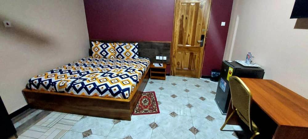 Kikis Court Resort Hohoe Экстерьер фото